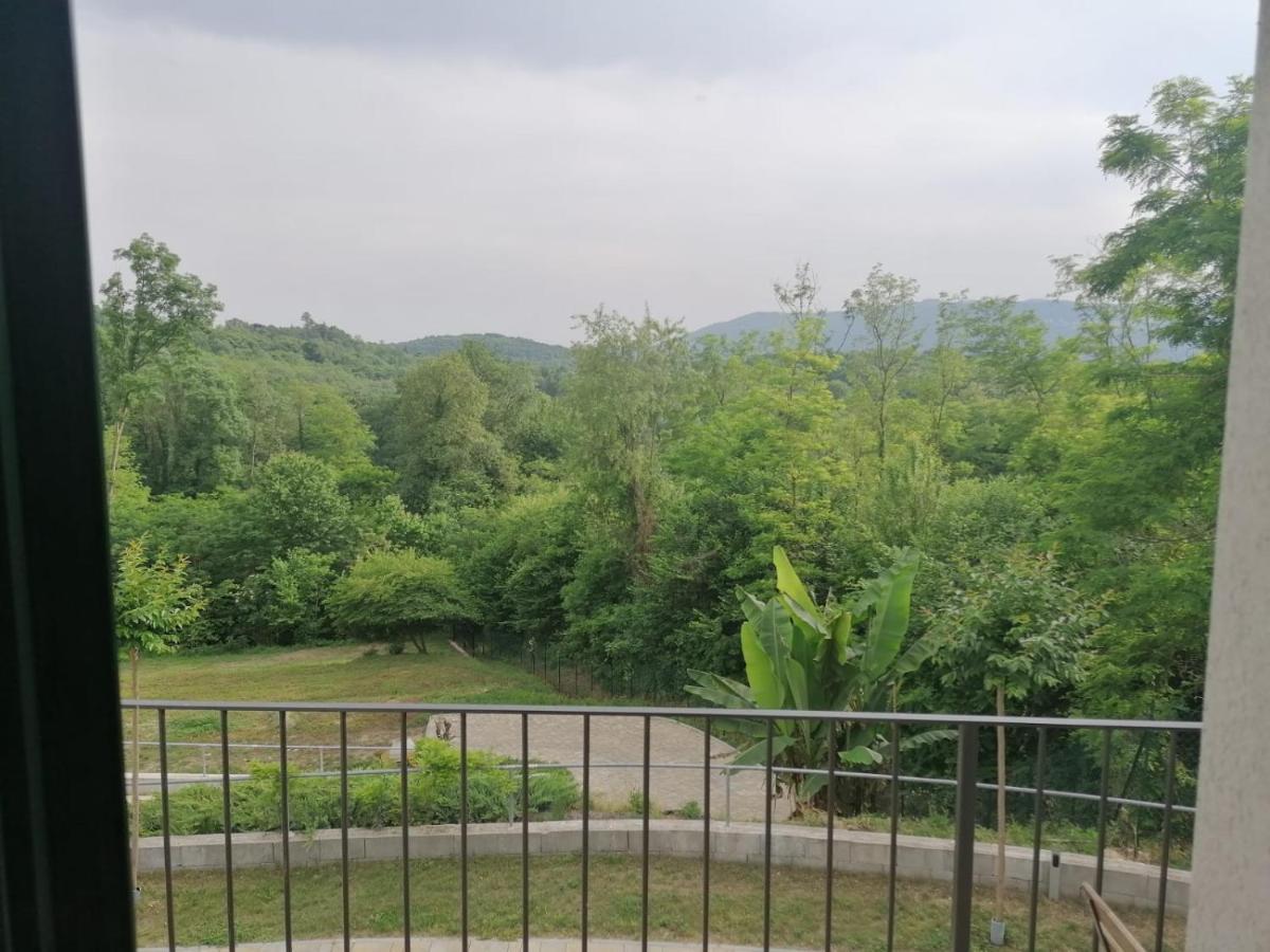 Il Ciliegio Di Zoe Bed and Breakfast Cerro  Εξωτερικό φωτογραφία